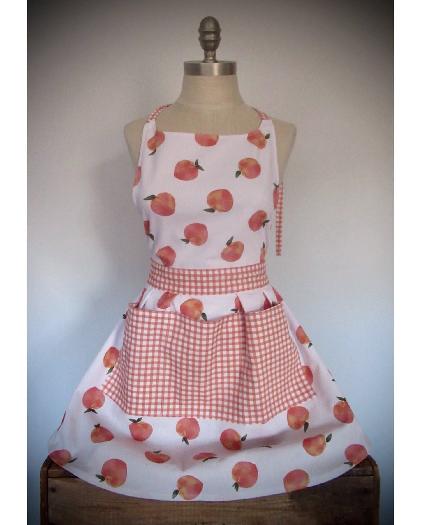 Cecilia - Gingham on Peach