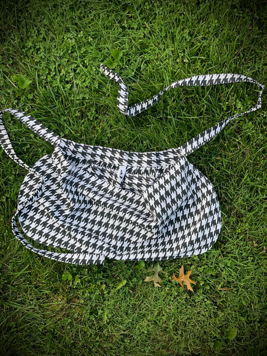 Aliza Garden - Houndstooth Black White