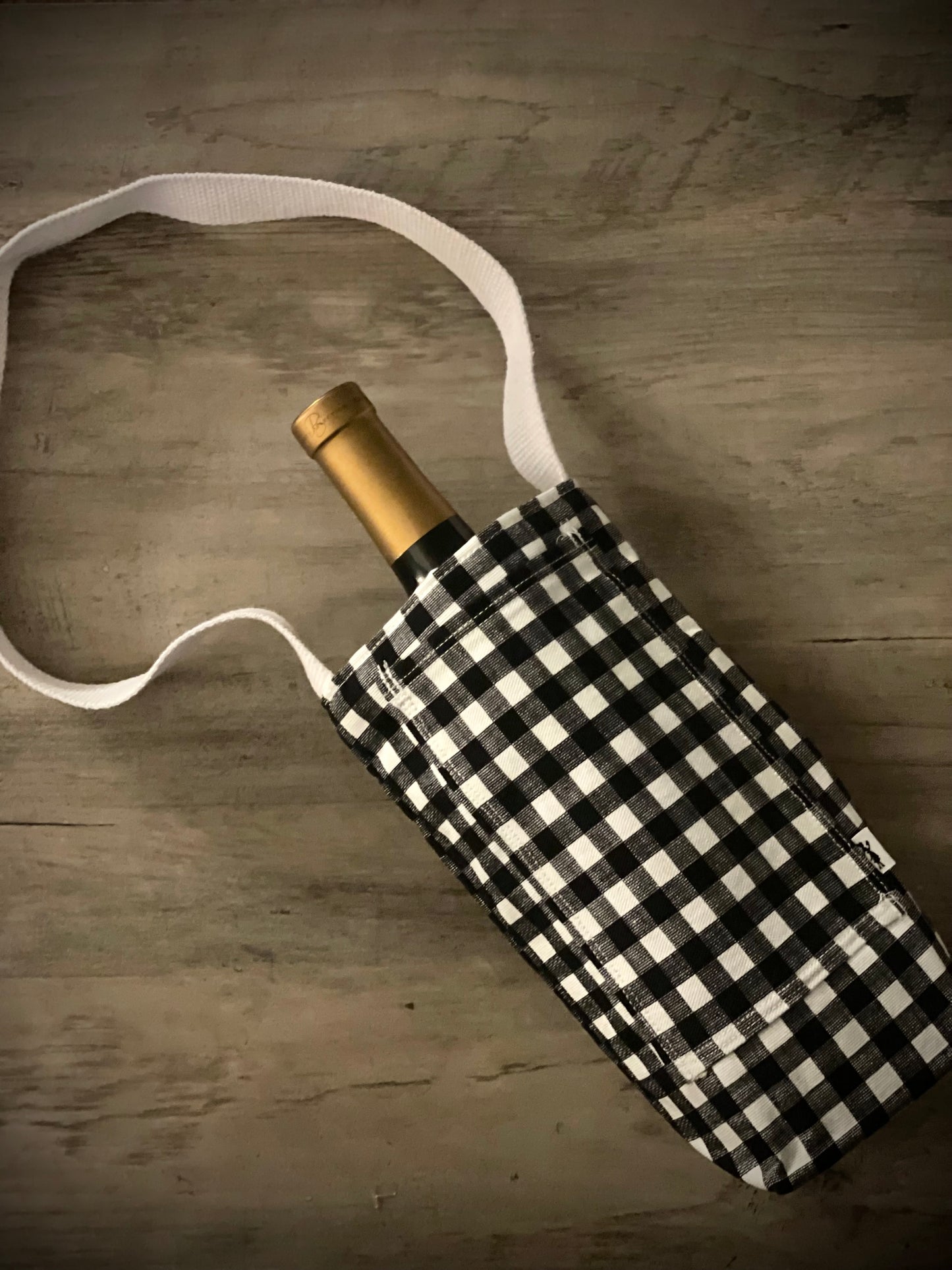Single Wine Tote - Gingham Black