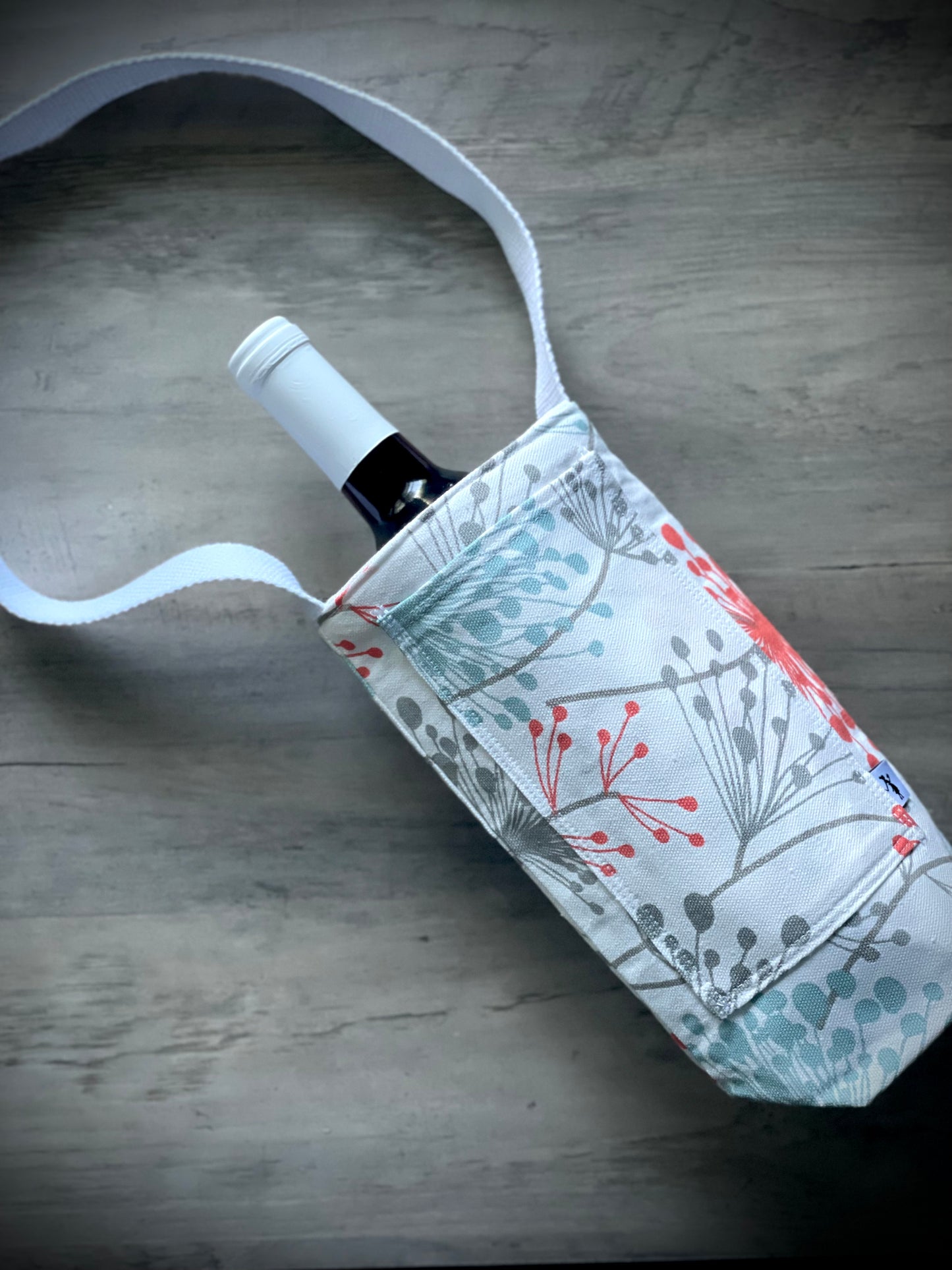 Single Wine Tote - Byram Irish Daisy