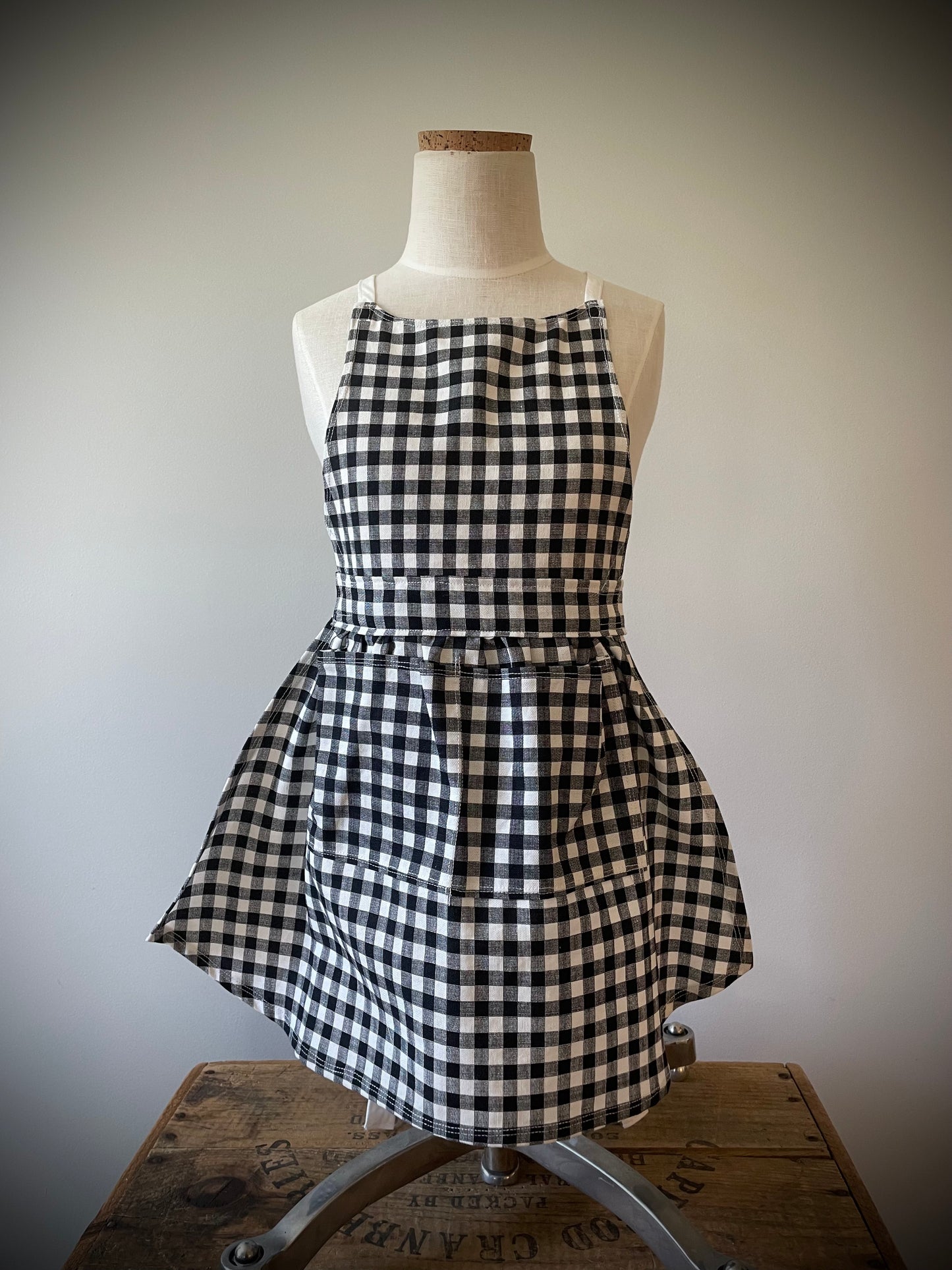 Sophia - Gingham Black